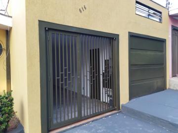 Casas / Casa em Ribeir&atilde;o Preto Alugar por R$1.800,00