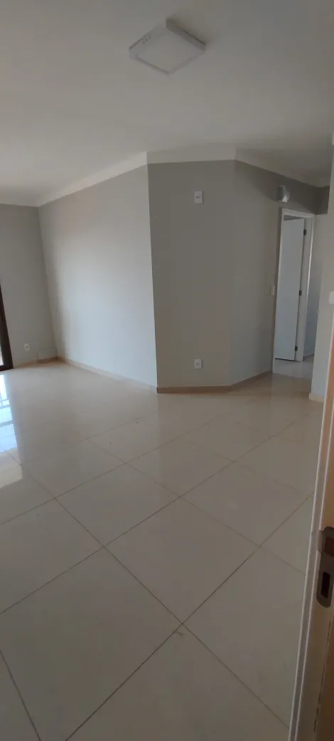 Apartamentos / Apartamento em Ribeirão Preto Alugar por R$3.000,00